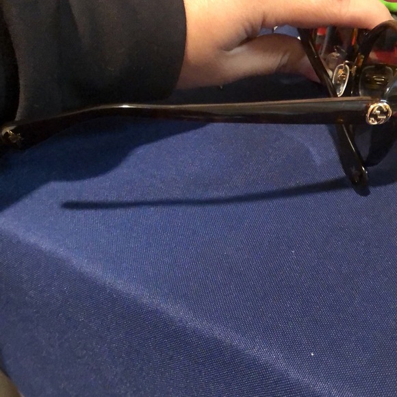 Gucci sunglasses with case and dust bag NWT - Picture 2 of 2